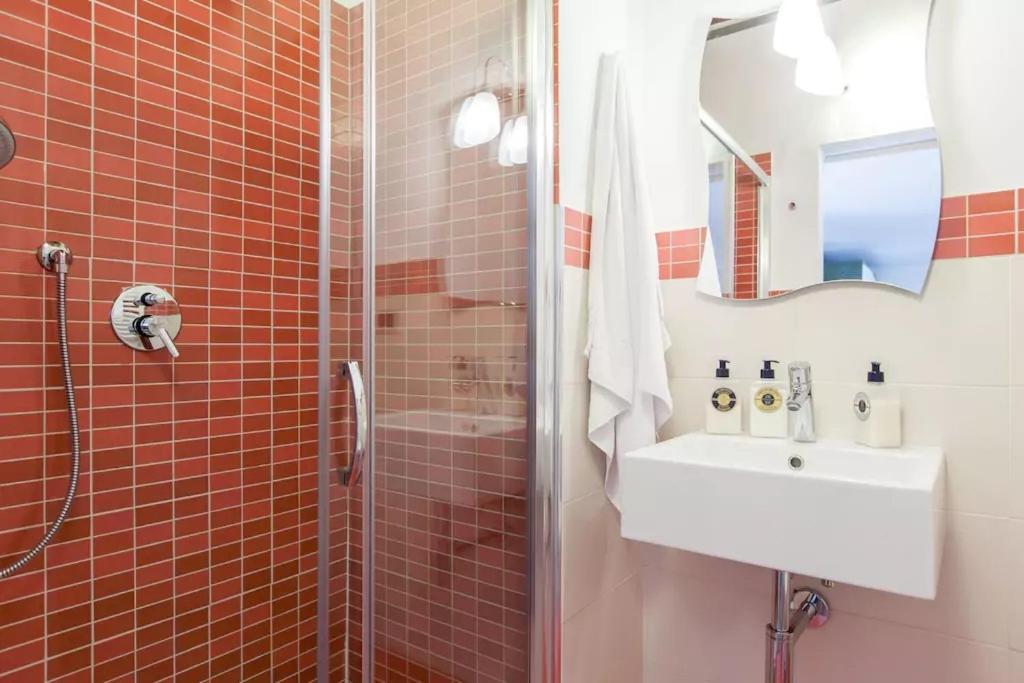 Gioia House Panzió Milánó Kültér fotó