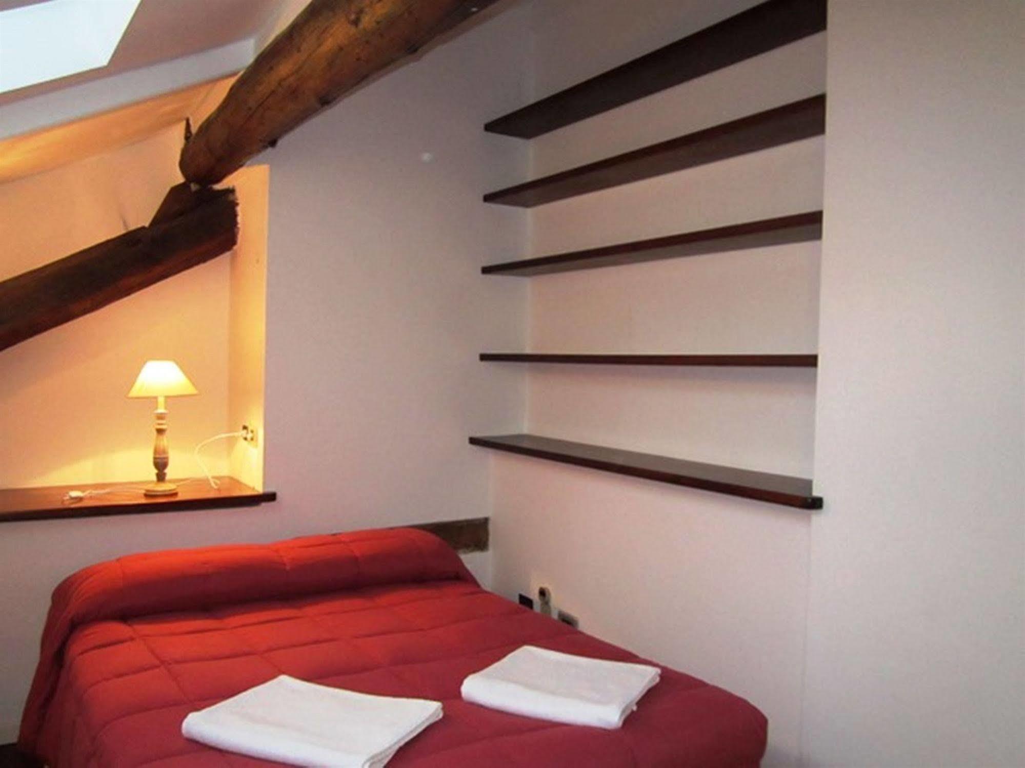 Gioia House Panzió Milánó Kültér fotó